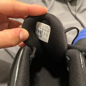 Size 11.5 - adidas T-Mac 1 Retro Mid Orlando Away - EE6843